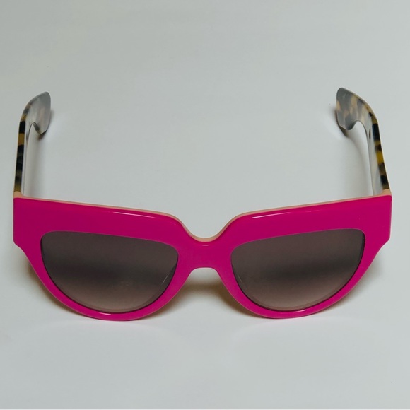 Prada Two Tone Cat Eye Tortoiseshell Sunglasses - Picture 11 of 13